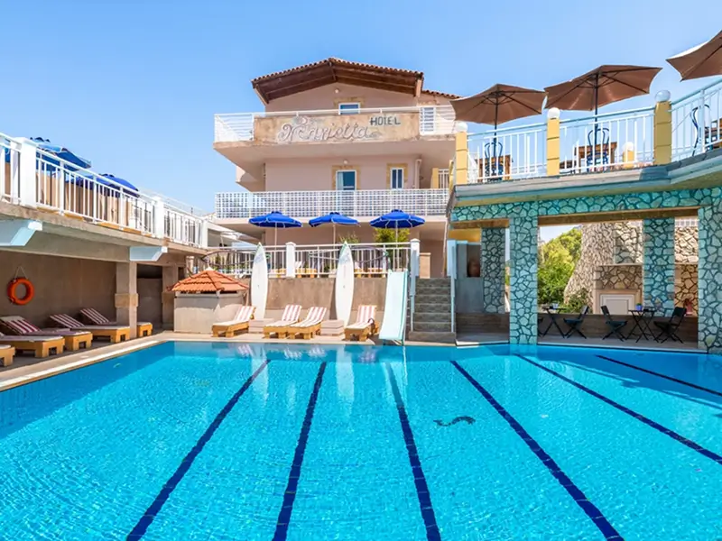 Marietta Aparthotel Pool