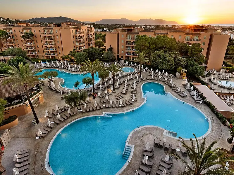 Resort Pool