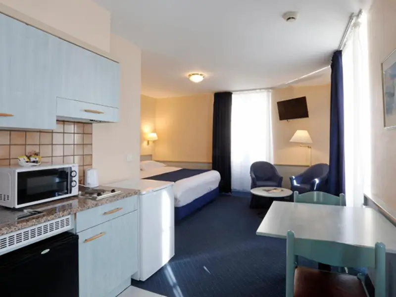 Comfortable and charming guest room at Le Montbrillant